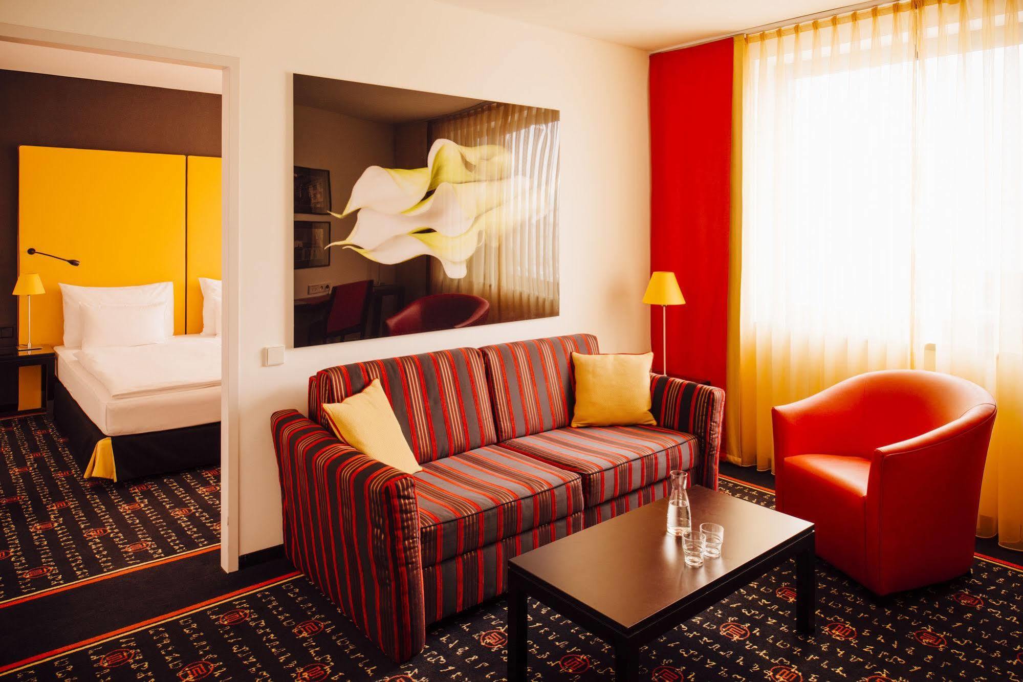 Orea Hotel Angelo Praha Dış mekan fotoğraf